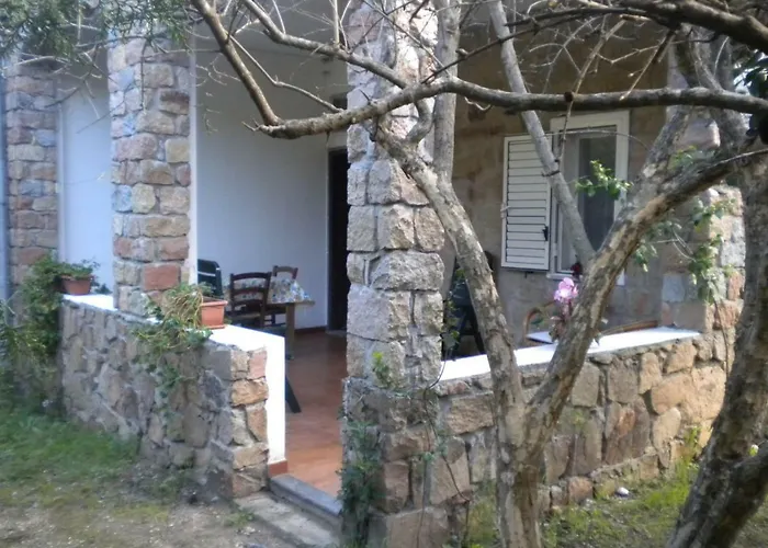 Pedras House Holidays 度假居 *